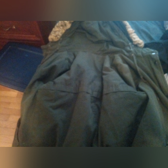 Forever 21 warm and cozy jacket - Picture 13 of 16